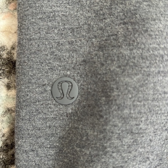 Lululemon Hello Sunday Crop - Picture 8 of 9